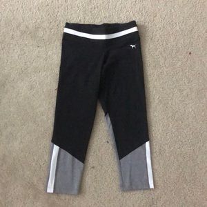 NWOT PINK Capri Leggings